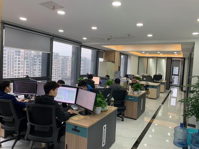 成都自由寶科技 以科技之力，賦能自由生活