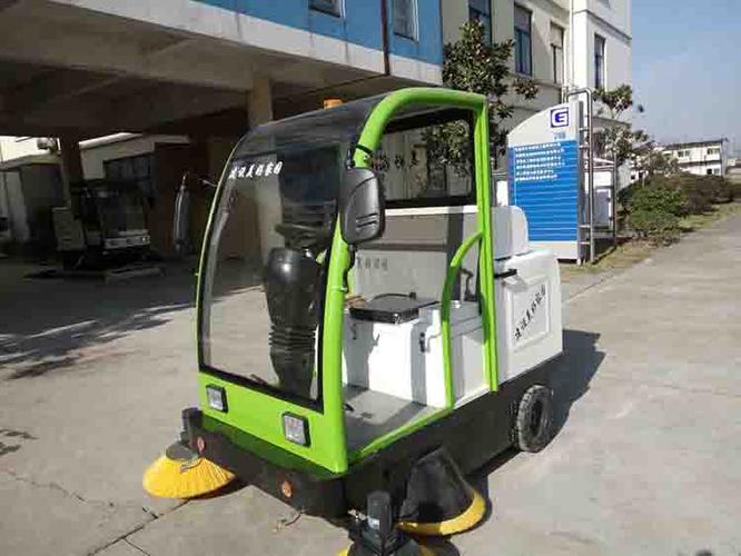 蘇州因沃曼特環(huán)?？萍?物業(yè)工廠掃地車價(jià)格與選型全指南